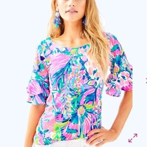 Lilly Pulitzer Tops - NWT Lilly Pulitzer lula top Lilly Pulitzer Tops - NWT Lilly Pulitzer lula top